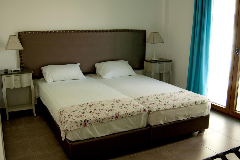 Emmeleia Accommodation By Maria Riga Ουρανούπολη Δωμάτιο φωτογραφία